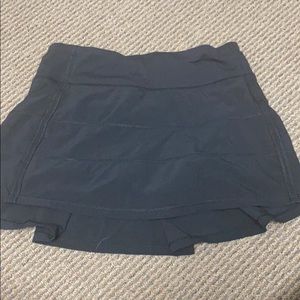 BLACK TENNIS SKIRT LULULEMON